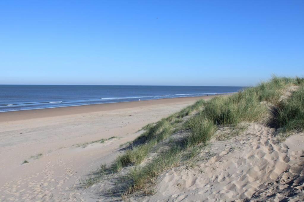 Schoon Sfeervol Souterrain Katwijk aan Zee Exterior foto